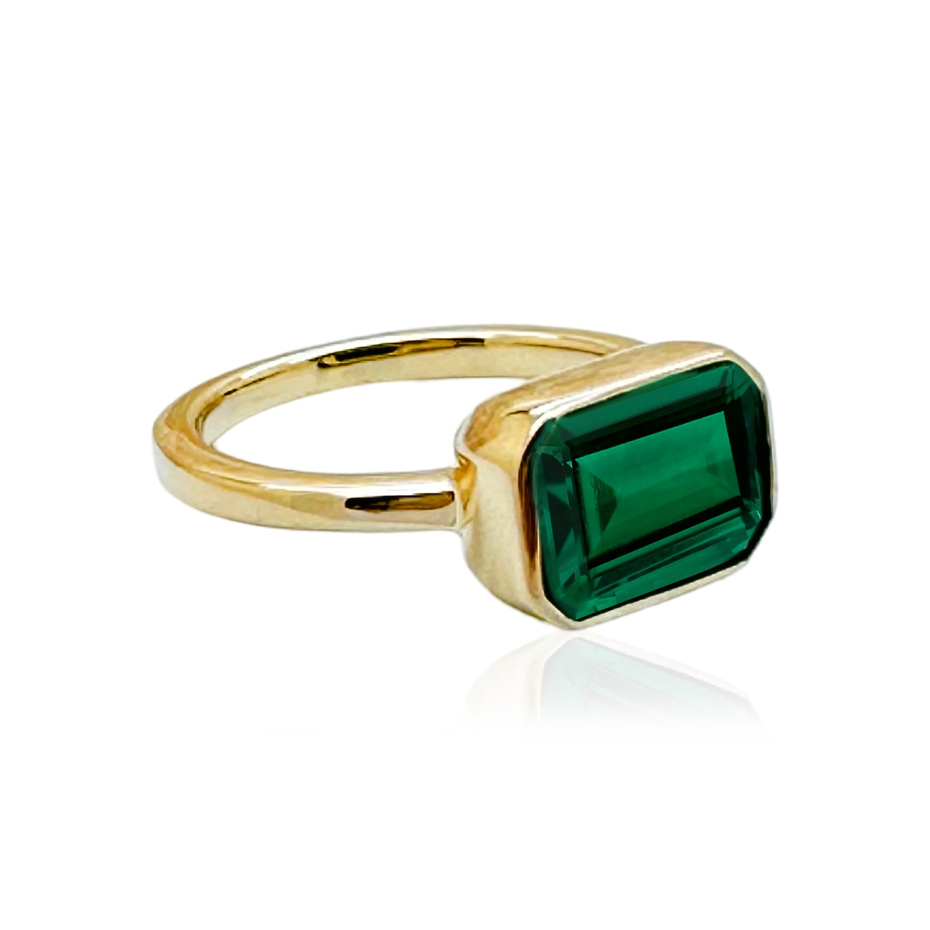 Green Emerald, Emerald Cut Ring