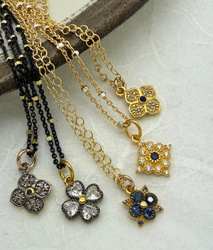 Dainty Snowflake Clover Collection